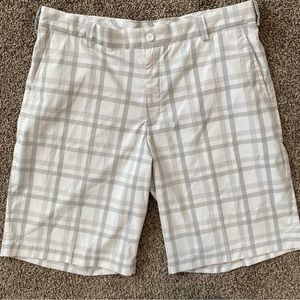 Men’s Nike Dri-Fit Golf Shorts Performance Standard Fit Light Grey Plaid Size 36